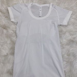 Lululemon white Tshirt